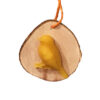 Vogeltje op houtschijf
