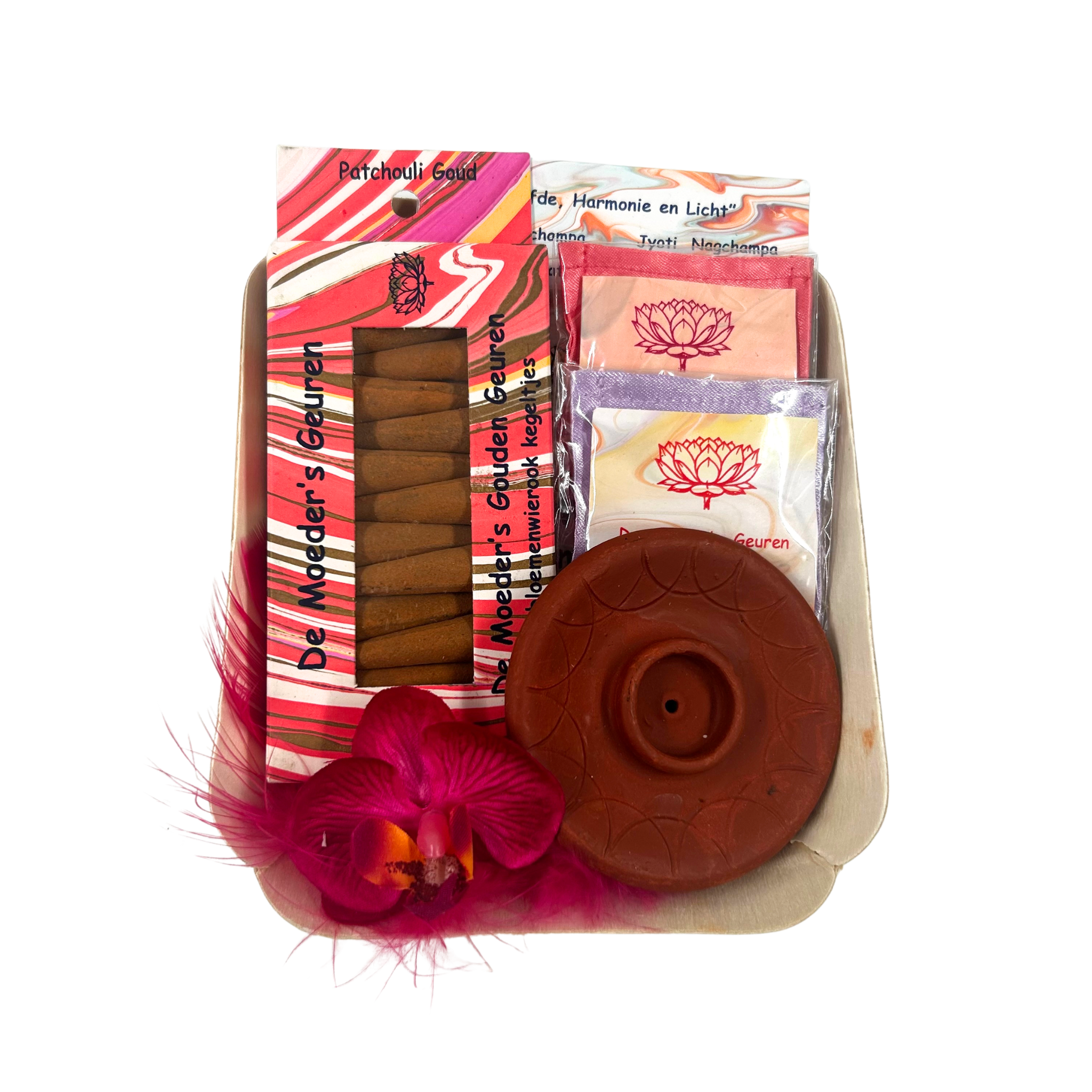 Cadeauverpakking Goud kegeltjes en terracotta houder, rood